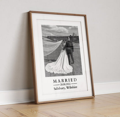 Custom Wedding Photo Gift, Personalised Framed Poster for Wedding, Newly Weds Keepsake, Affordable Wedding Gift for Couple, Gift for Bride
