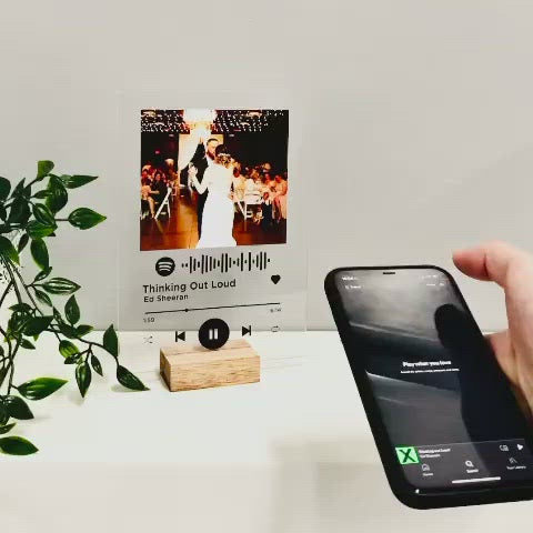 Personalised Spotify Acrylic Song Plaque how to use spotify code